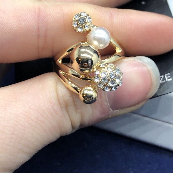 I.N.C Statement Ring SIZE 8 - Picture 2 of 3